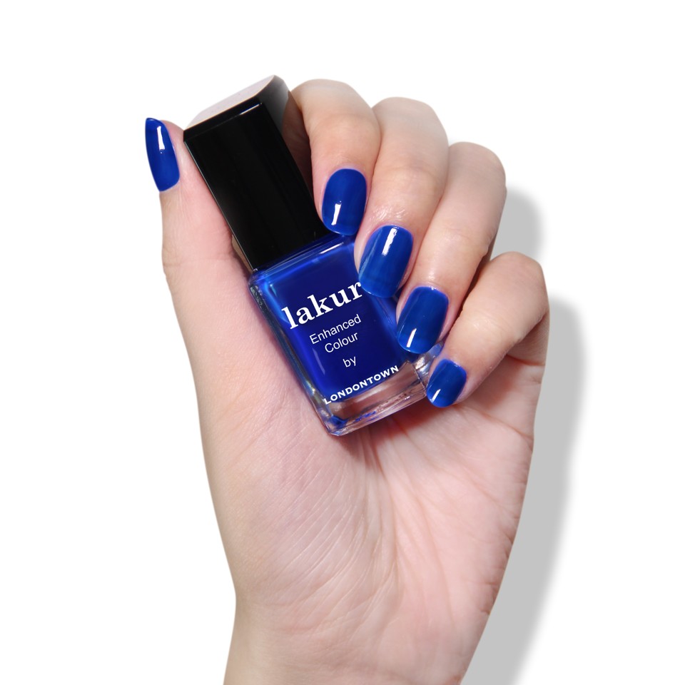 Londontown - Nail Lakur - Beau of the City