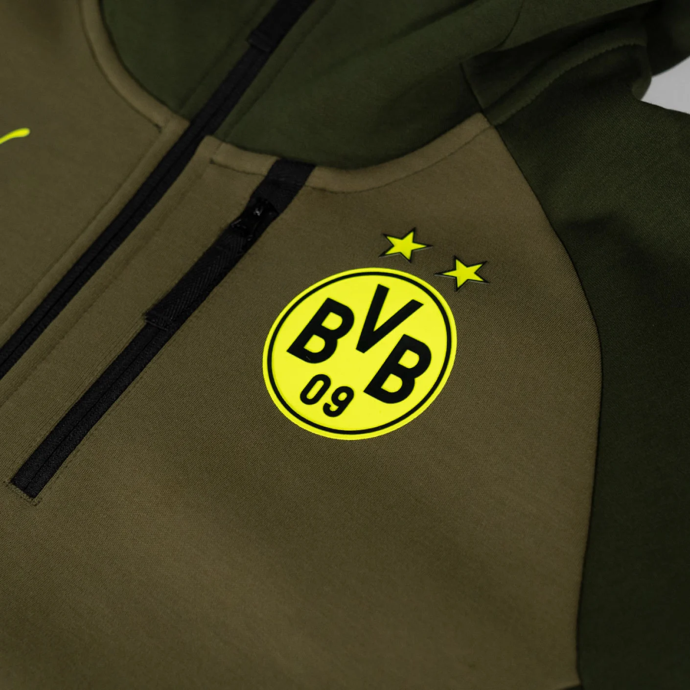 PUMA Borussia Dortmund Pumatech Trainingspak Full-Zip 2024-2025 Donkergroen Olijfgroen Geel