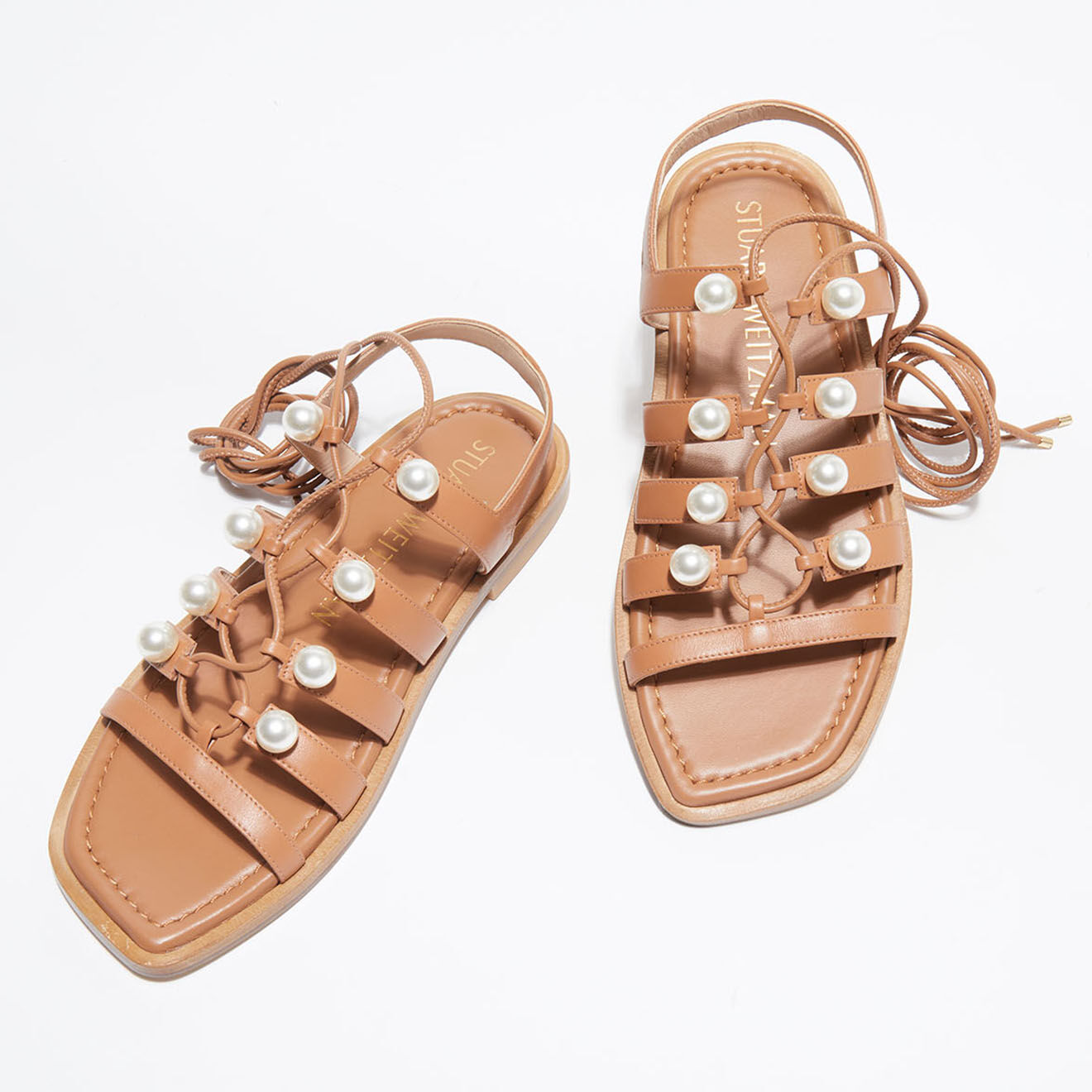Stuart Weitzman Sandales en Cuir Goldie Lace-Up camel