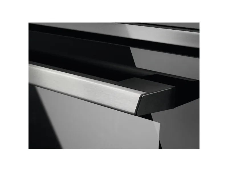 Electrolux SteamCrisp 700 EOC5E70X - Ovn - til indbygning - niche - bredde: 56 cm - dybde: 55 cm - højde: 57.8 cm - med selv-rengøring - Klasse A - rustfrit stål