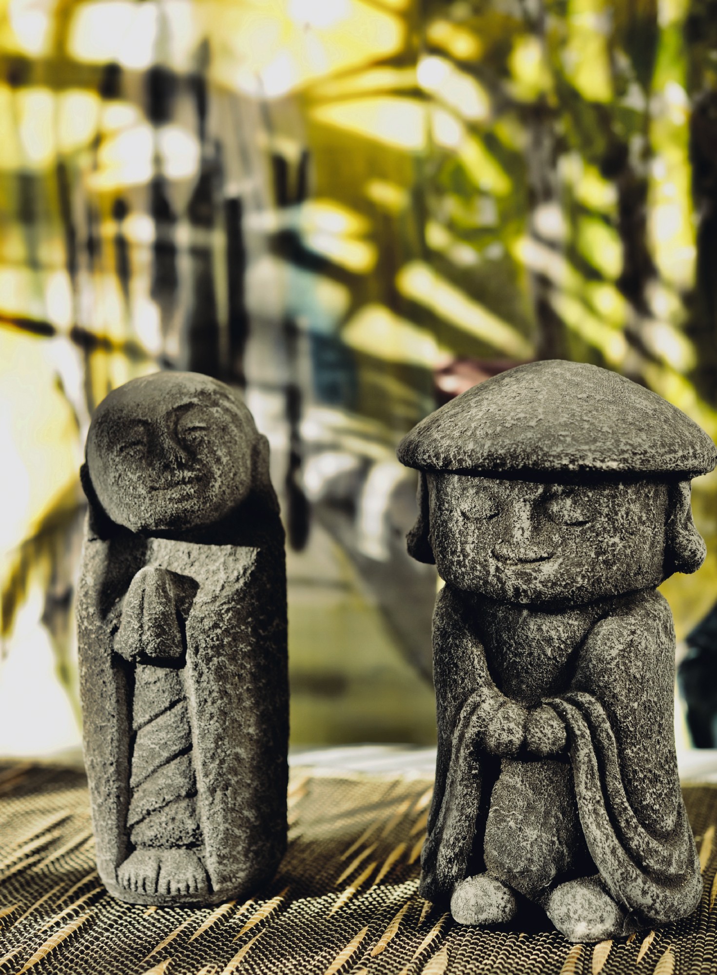 Zementfigur 'Jizo', H 20 cm, L 8 cm, B 8 cm von fischer's lagerhaus