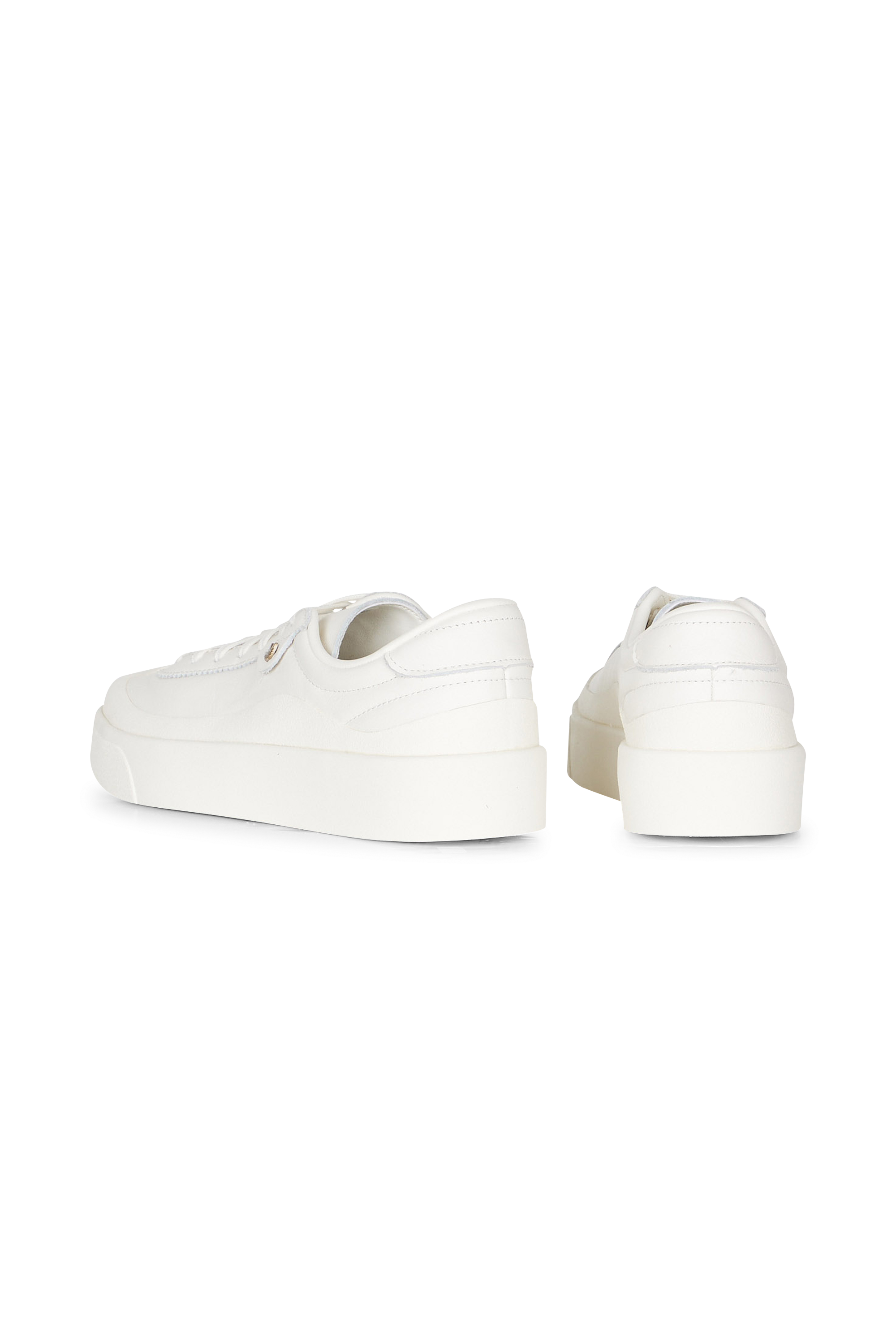 ADIDAS Baskets  NUCOMBE Blanc