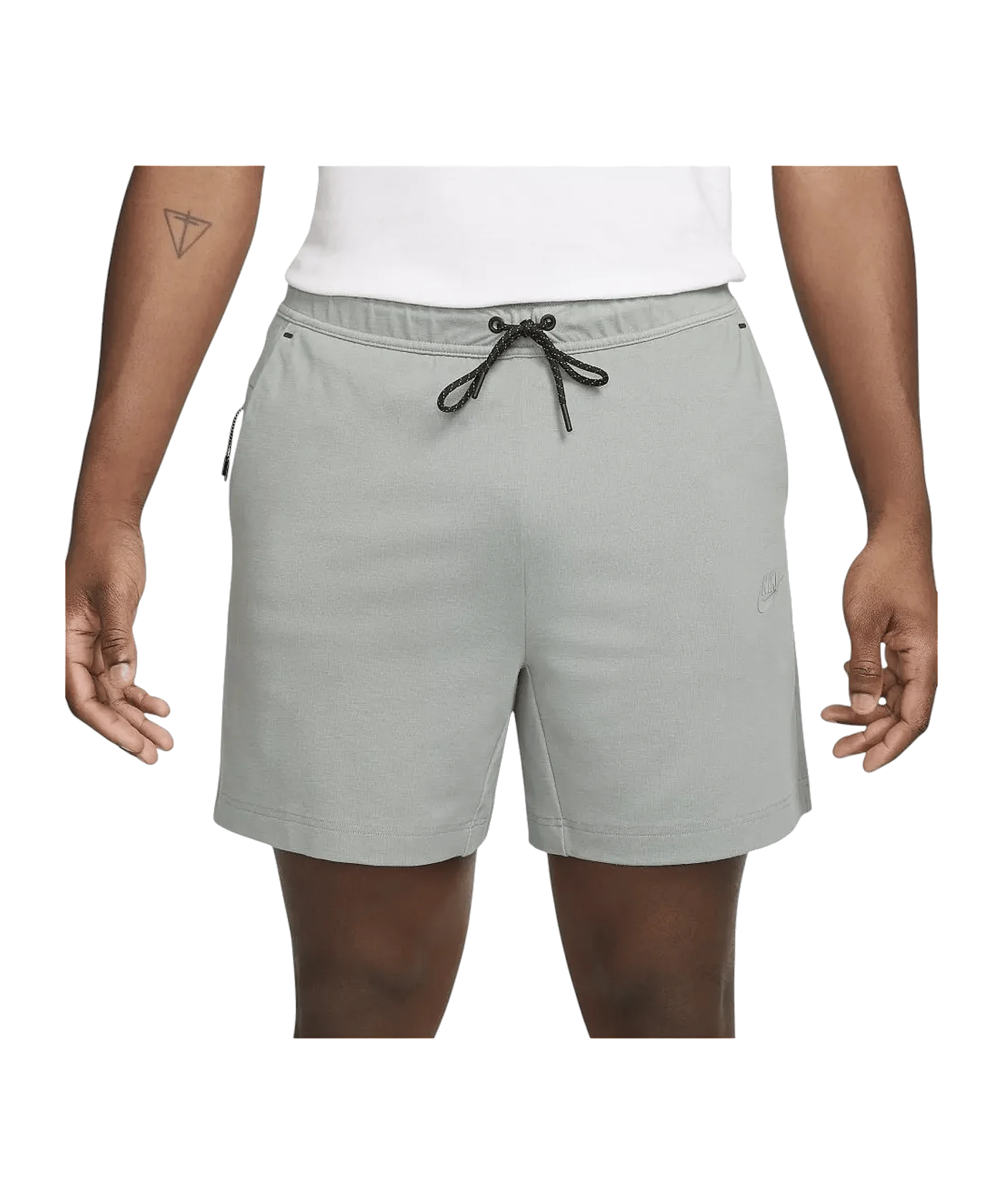 Nike Tech Essentials Short Grün F330