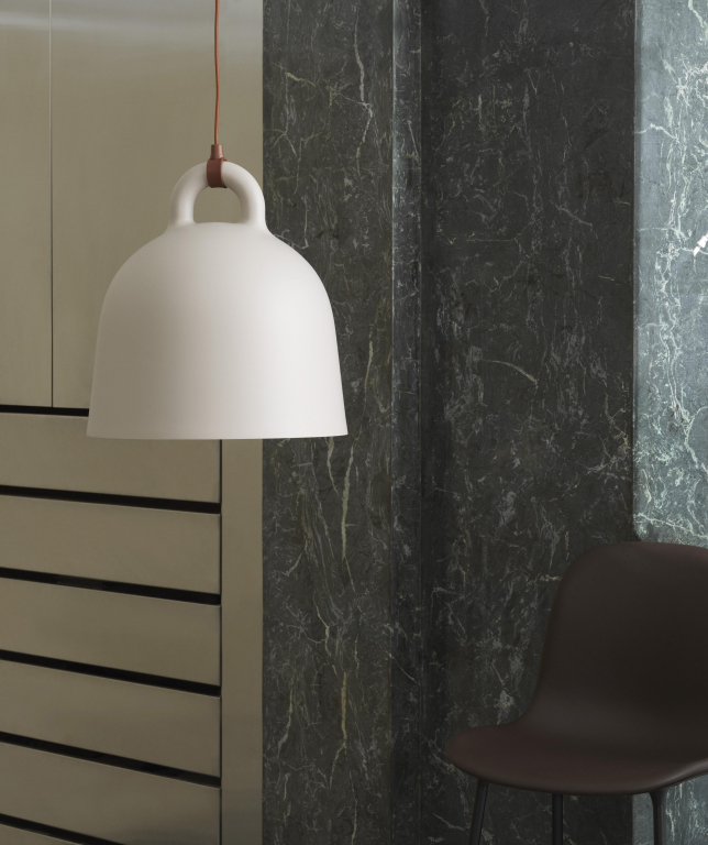 Normann Copenhagen Form Bar Chair barkruk 75cm groen