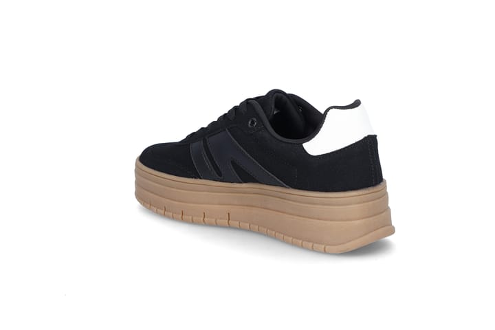 Platform sneakers