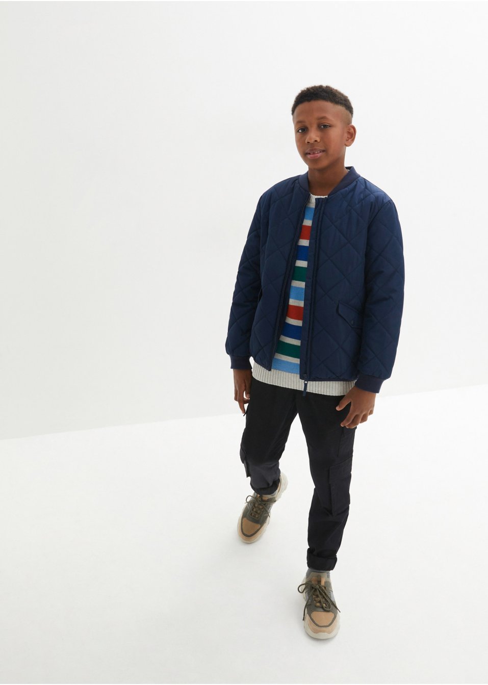 Pull en maille garçon avec rayures