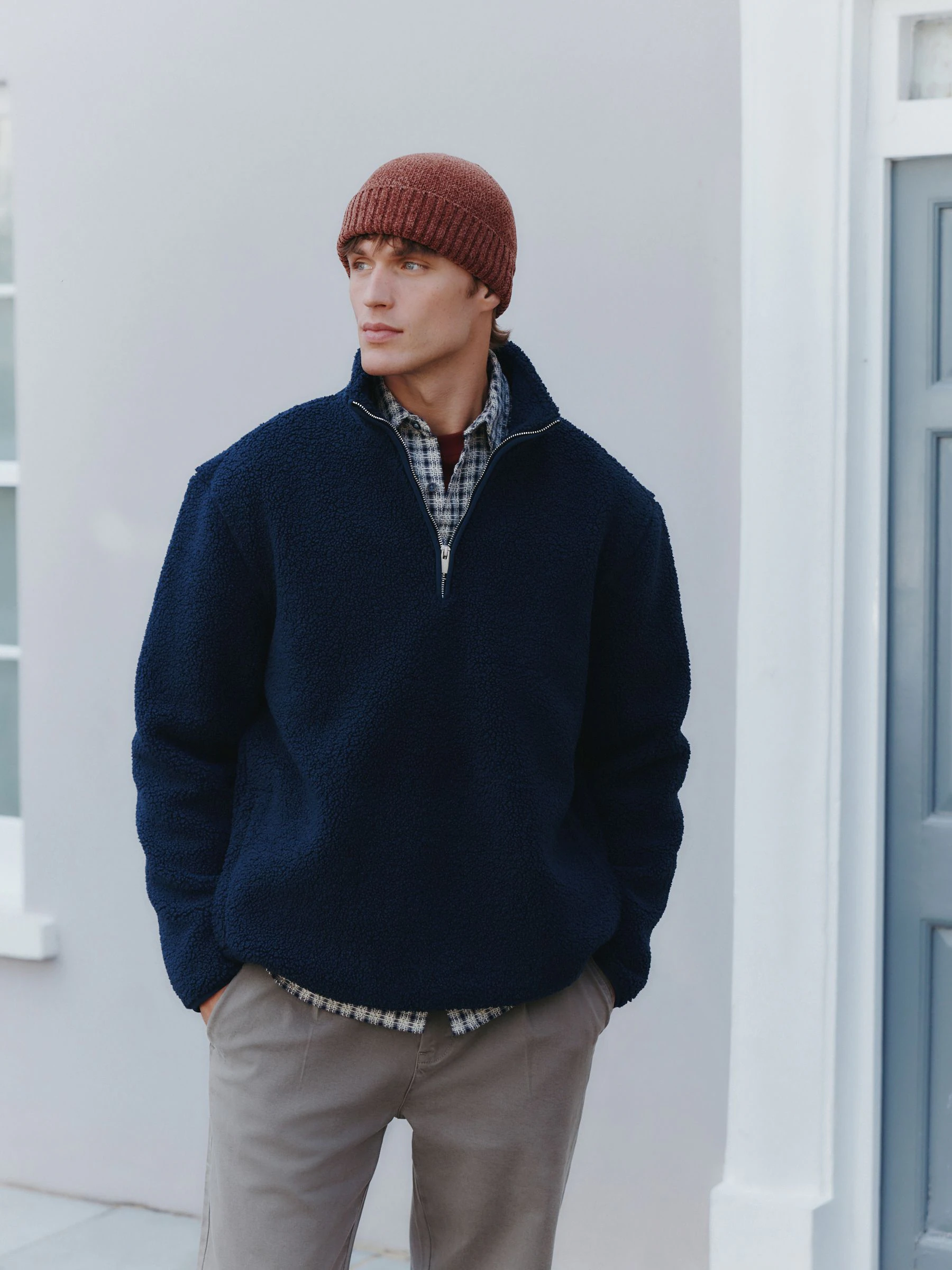 Donkerblauw - Borg fleece met opstaande kraag en korte rits
