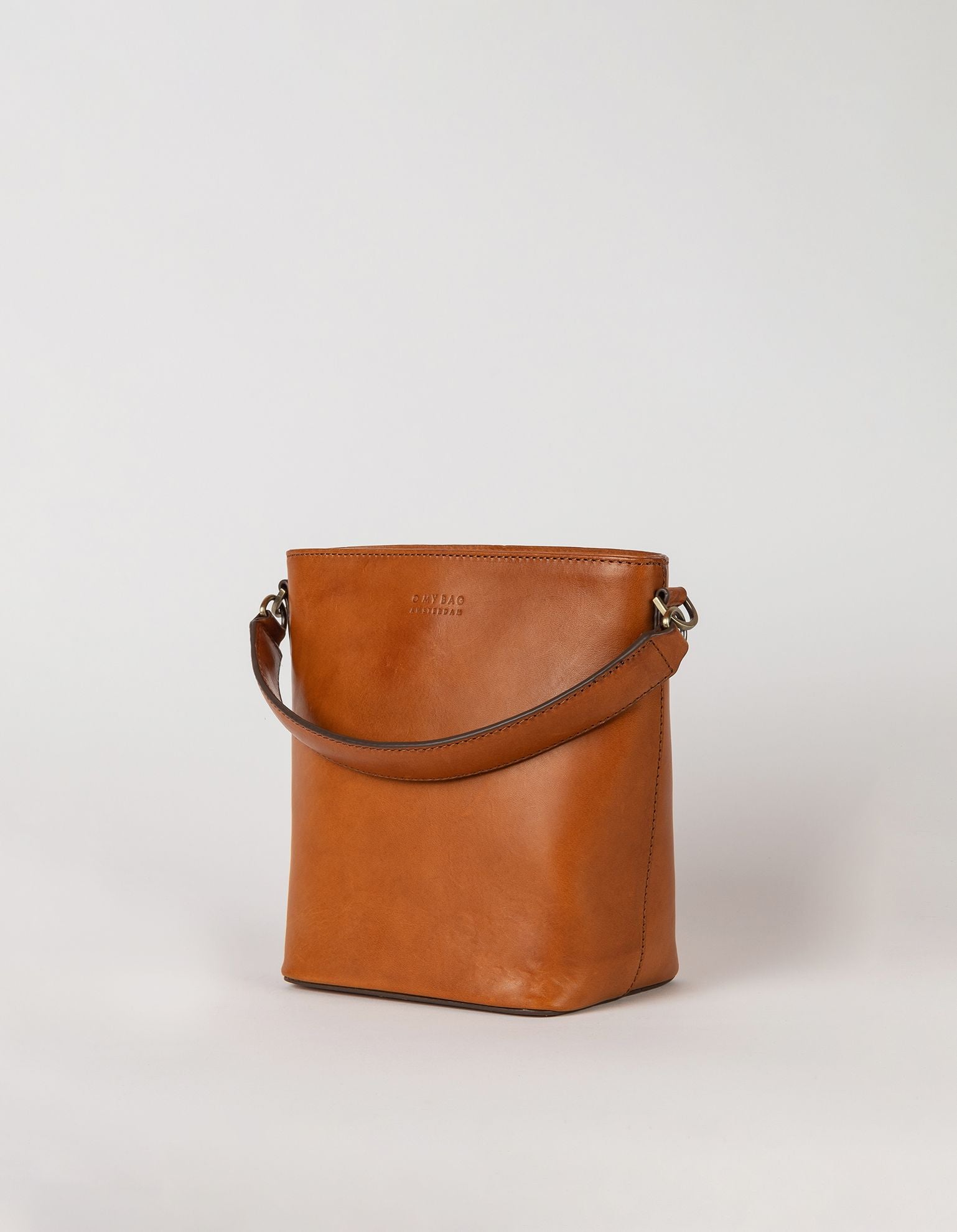 Bobbi Bucket Bag Midi - Cognac Classic Leather