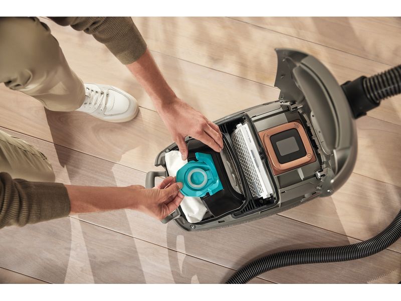 Miele Staubsaugerbeutel HyClean Pure TU 4 Stück 4 Staubsaugerbeutel geeignet für alle Guard L1 und Guard S1 Modelle
