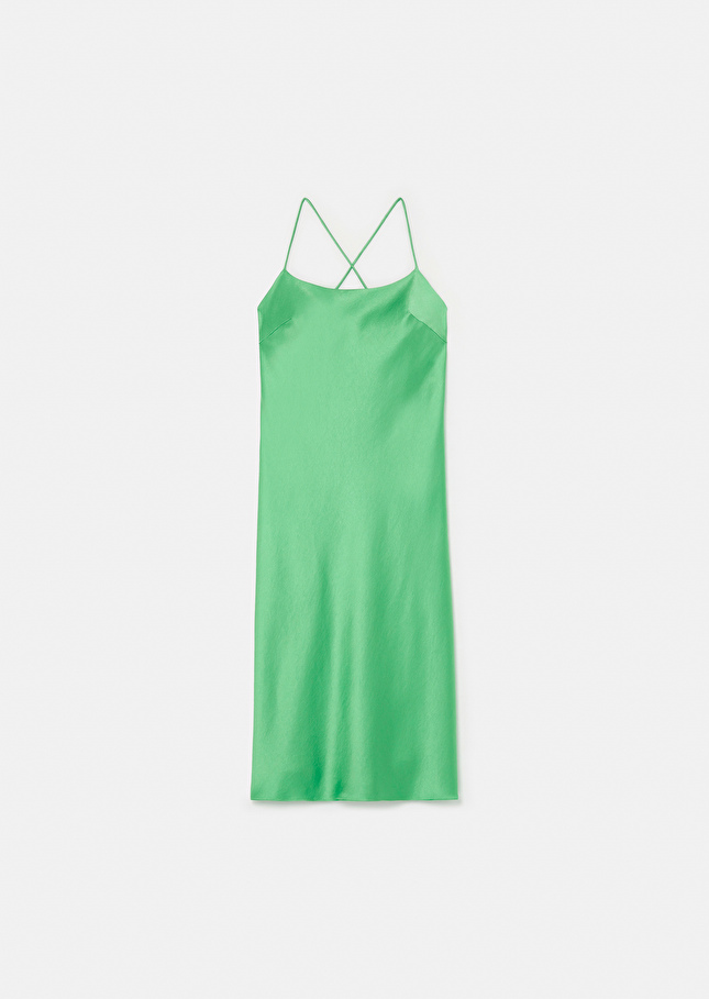 Robe Reaneverte en satin fluide