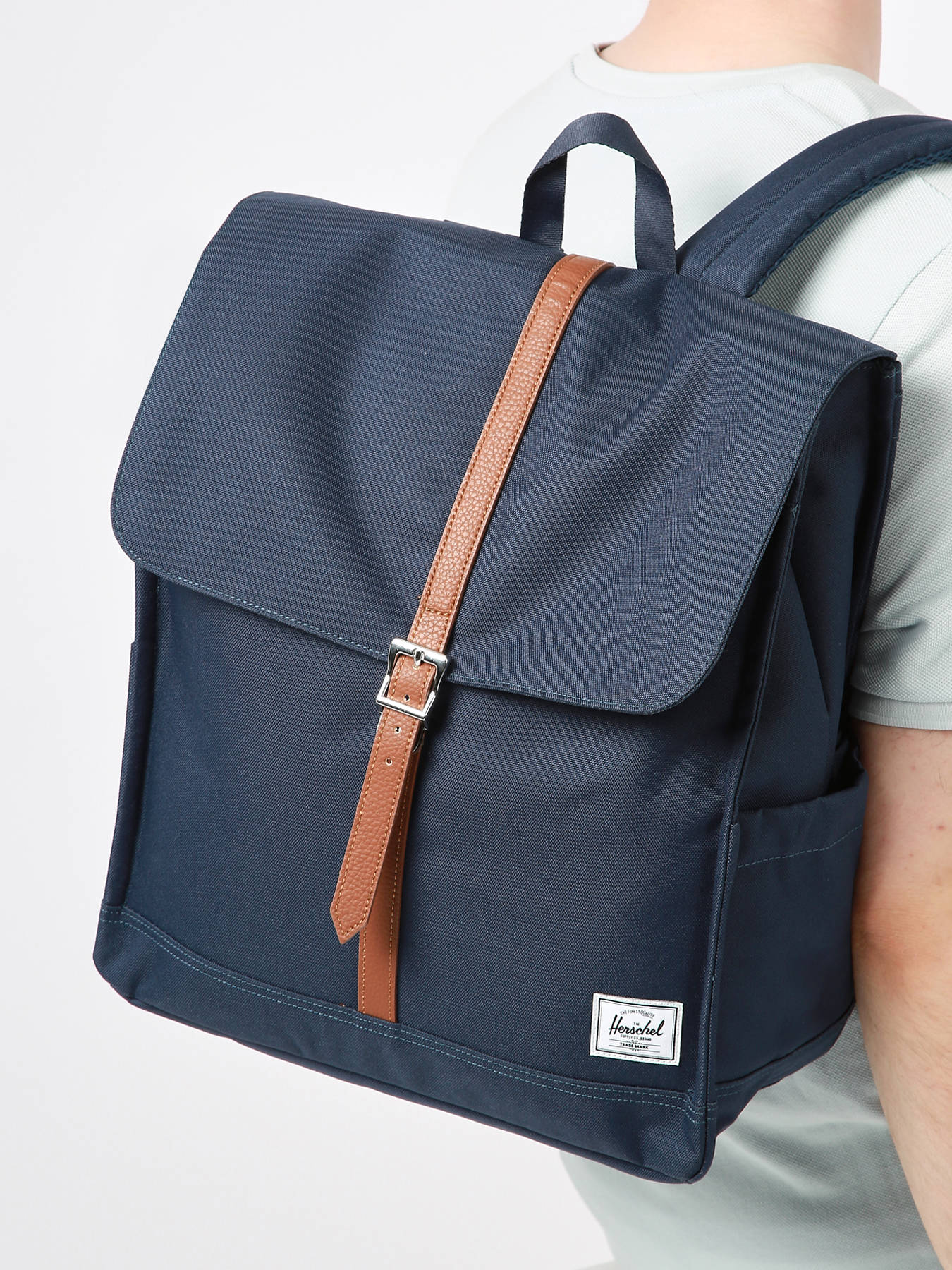 Sac  dos 1 compartiment + PC 13