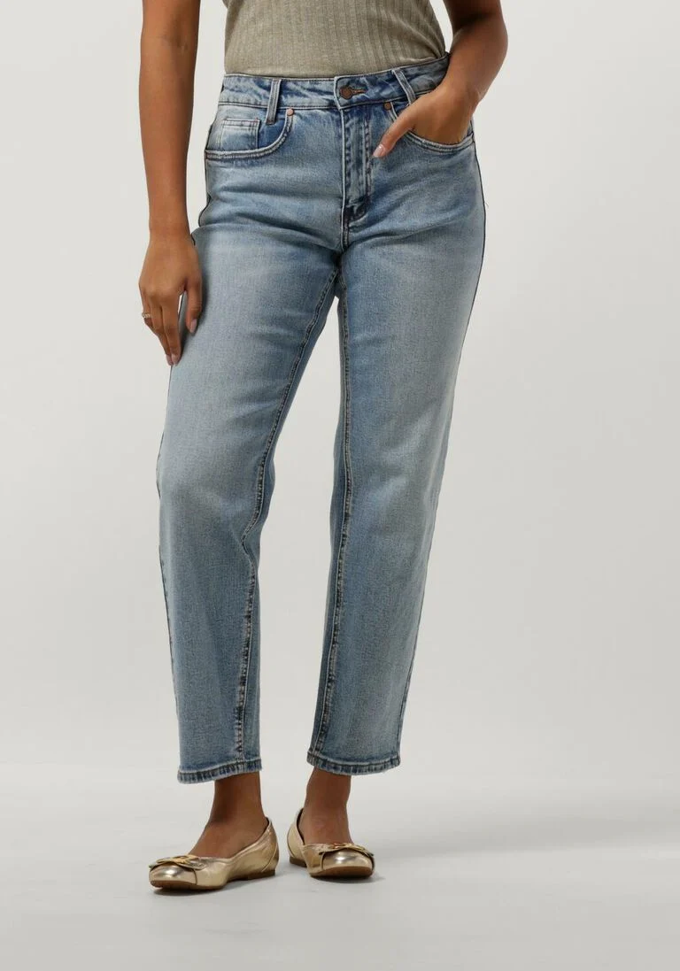 MY ESSENTIAL WARDROBE lichtblauwe my essential wardrobe mom jeans mommymw 144 high straight y