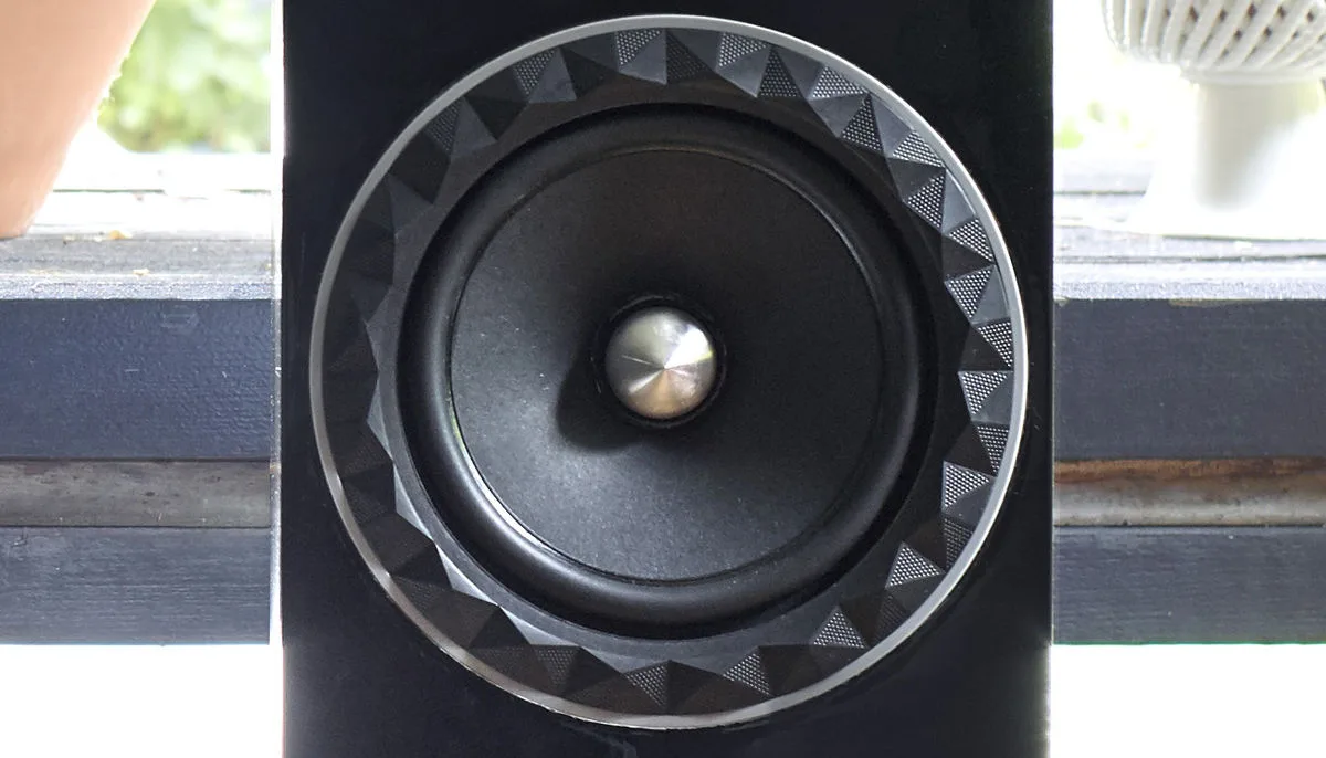 Elipson Prestige Facet 14F Noir Spéciale Édition (la paire)   Livre Cultes! Musiques   Mug Enceintes colonne