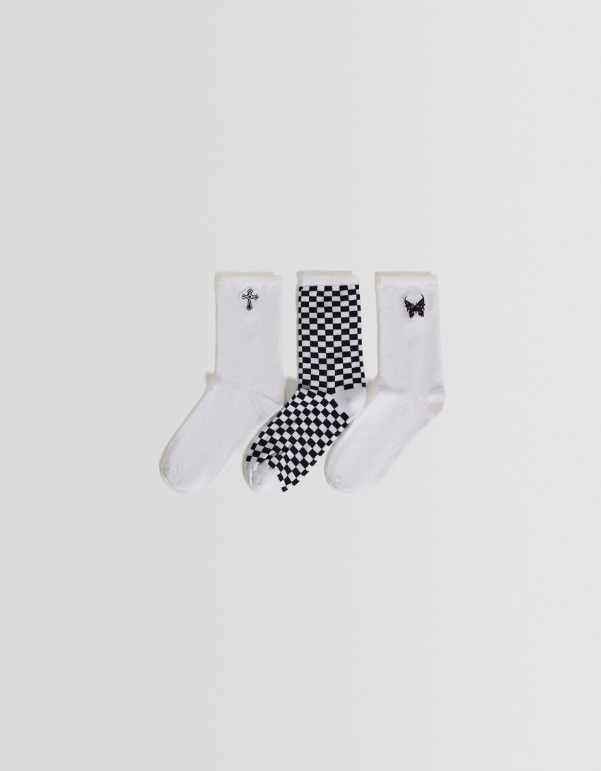 Pacote com 3 pares de meias com estampa bordada