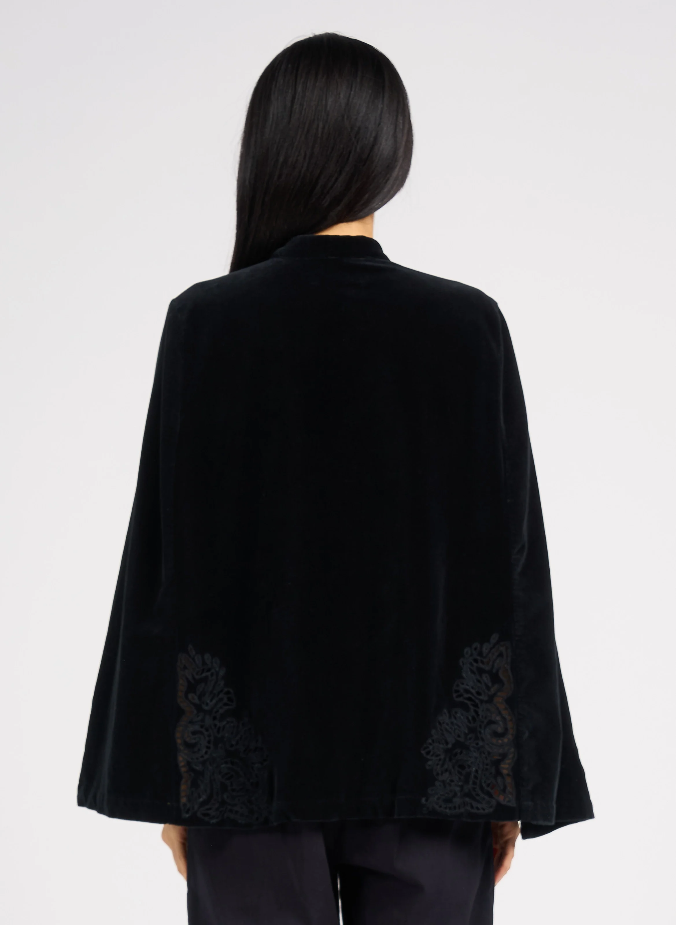LOVE - Cape brodée en velours| Noir