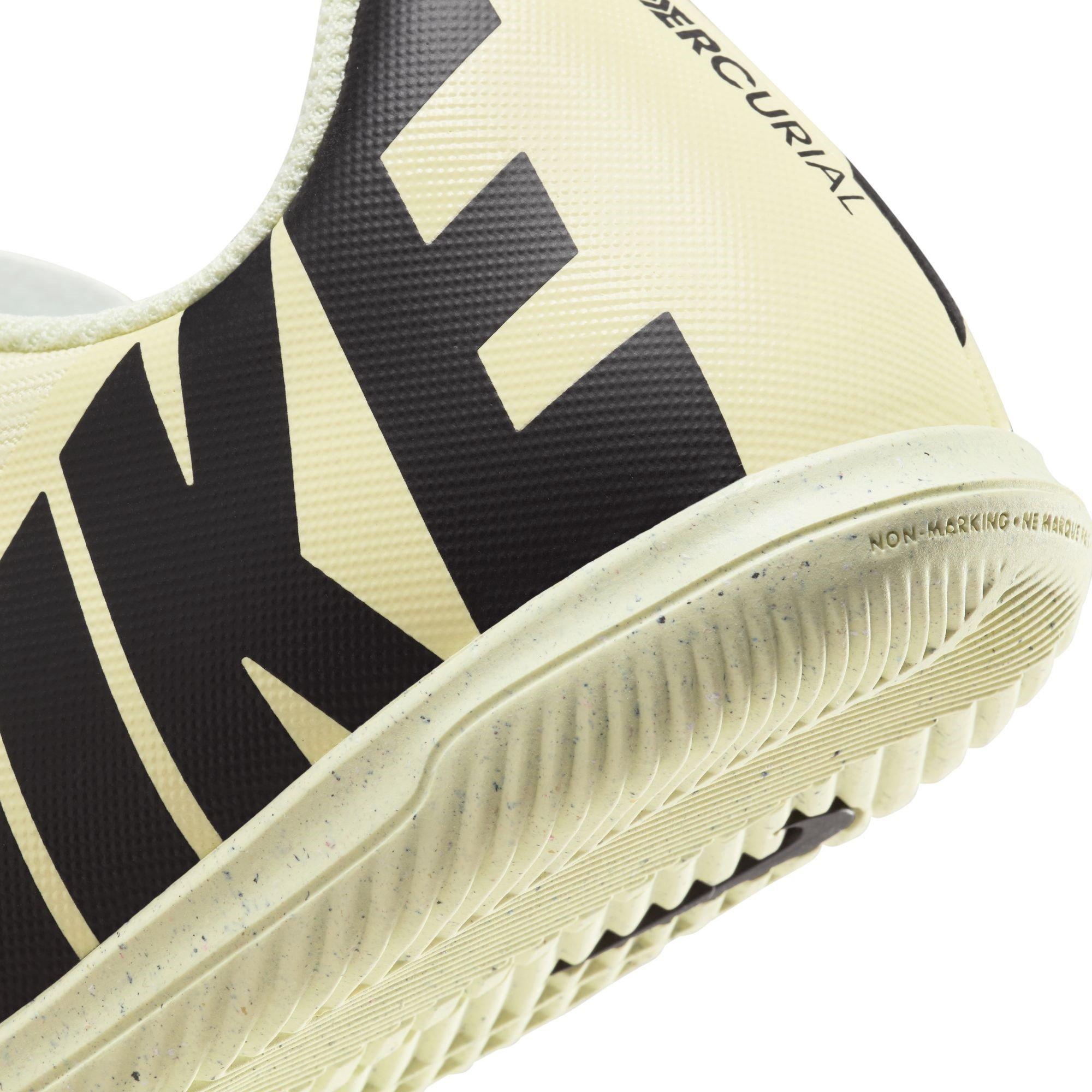 Nike Mercurial Vapor Club Junior Indoor Football Boots