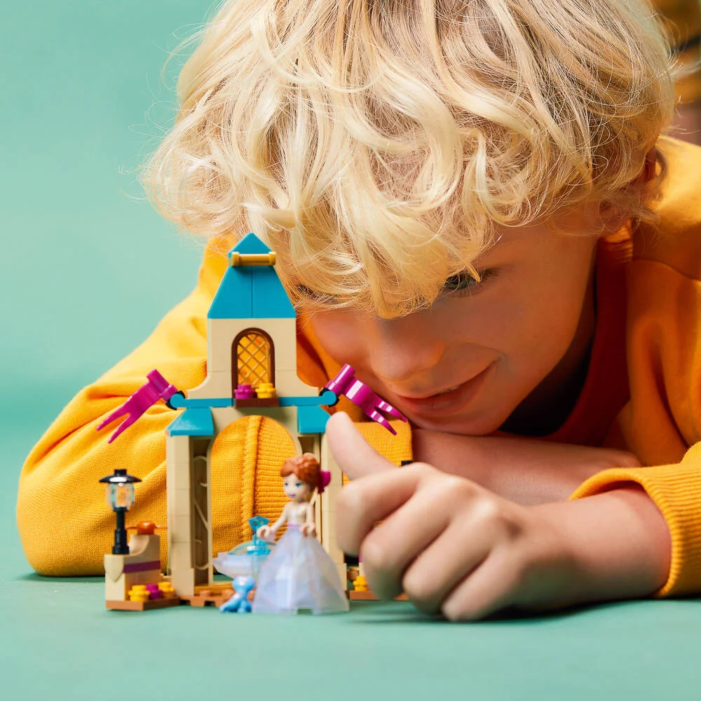 LEGO®DISNEY 43198 - LA COUR DU CHATEAU D’ANNA
