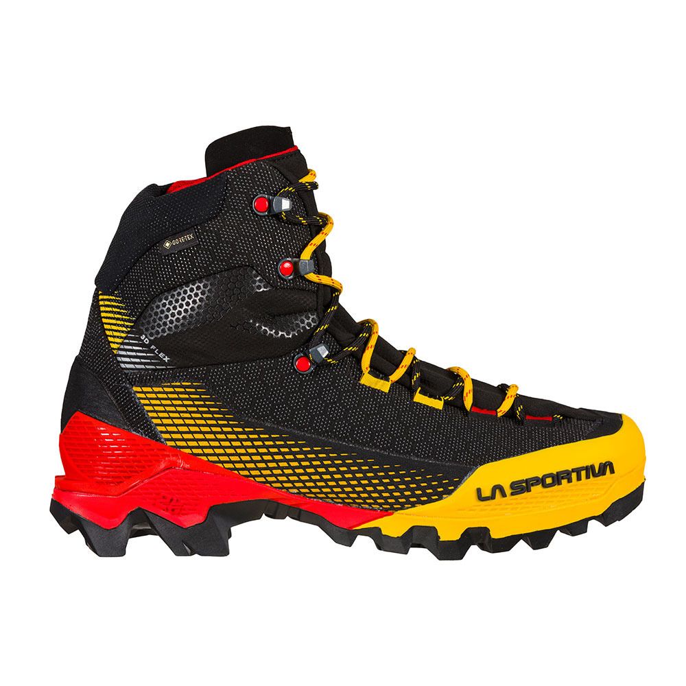 La Sportiva AEQUILIBRIUM ST GTX - Chaussures alpinisme Homme black/yellow