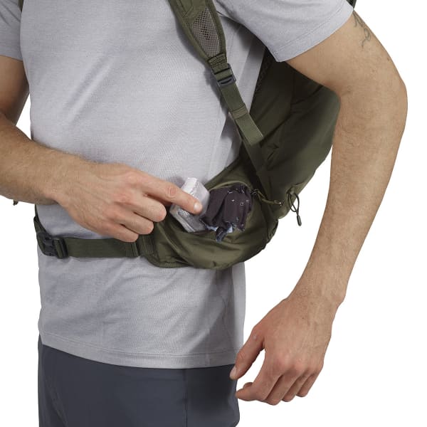 Sac trail SALOMON SALOMON TRAILBLAZER 30 MARTINI OLIVE/OLIVE NIGHT/EBONY 23 MARTINI OLIVE/OLIVE NIGHT/EBONY
