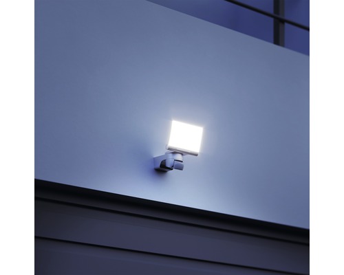 Steinel LED Sensorspot 13,7 W 1550 lm 3000 K HxB 21,8x18 cm XLED Home 2 S wit