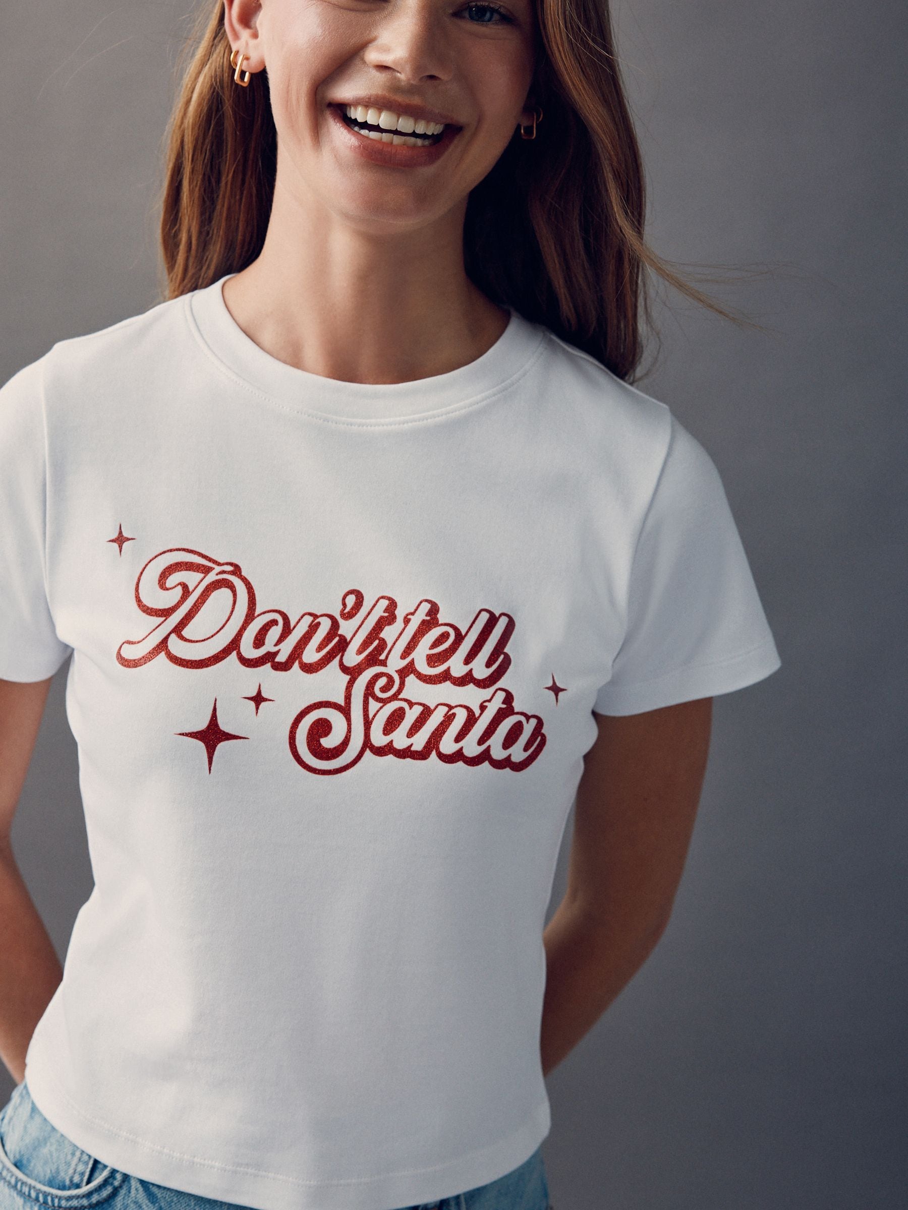 Wit - Kerstmis T-shirt met feestelijke Kerstman-slogan en korte mouwen