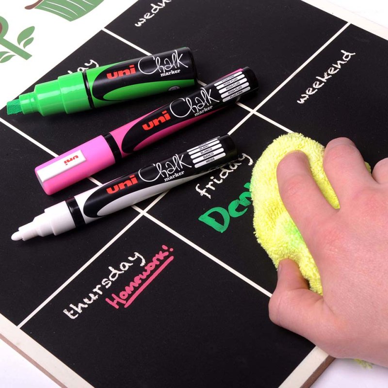 Marqueur craie uniball chalk pointe biseautee large 8mm ideale ardoise vitrine resiste pluie coloris rose fluo
