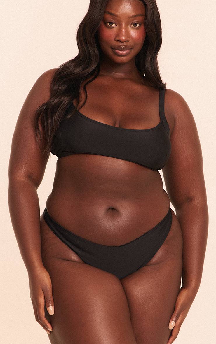 Noir Bas De Bikini Tanga Boomerang Grande Taille