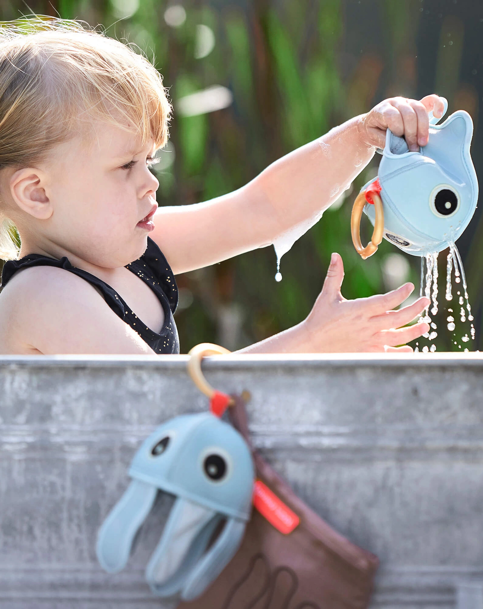 Badespielzeug WALLY (15cm) in blau