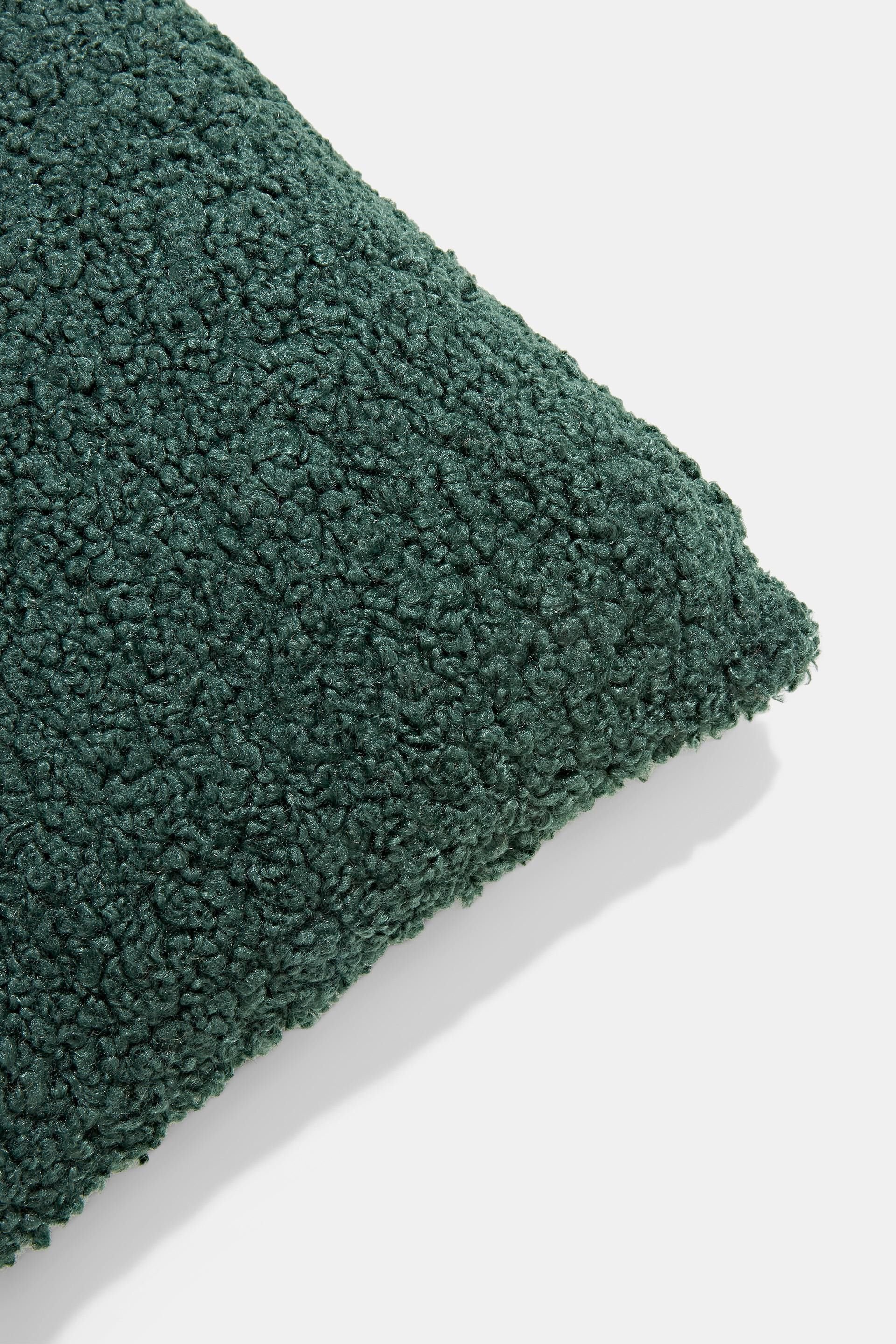 Housse de coussin en peluche