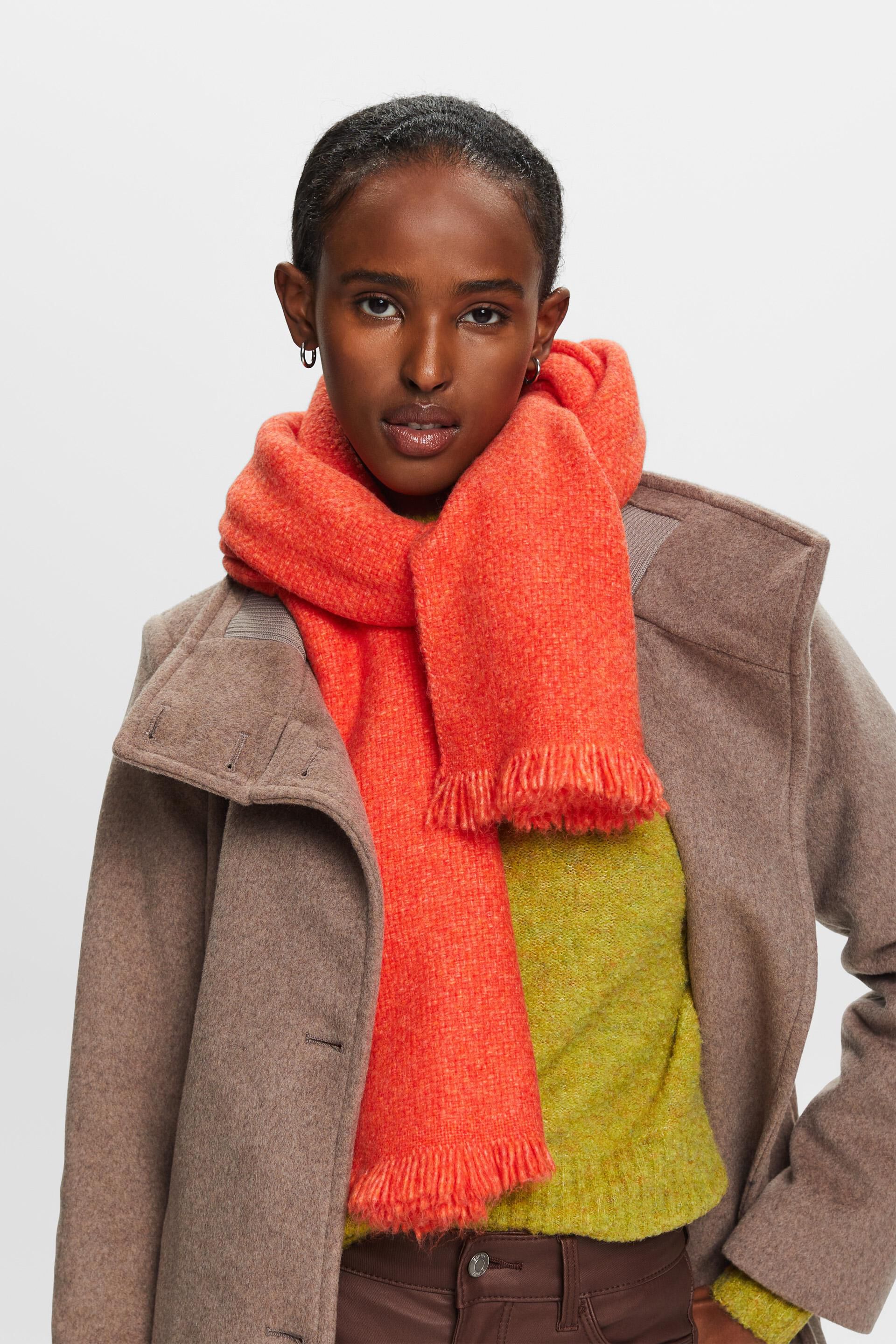 Shawls/Scarves