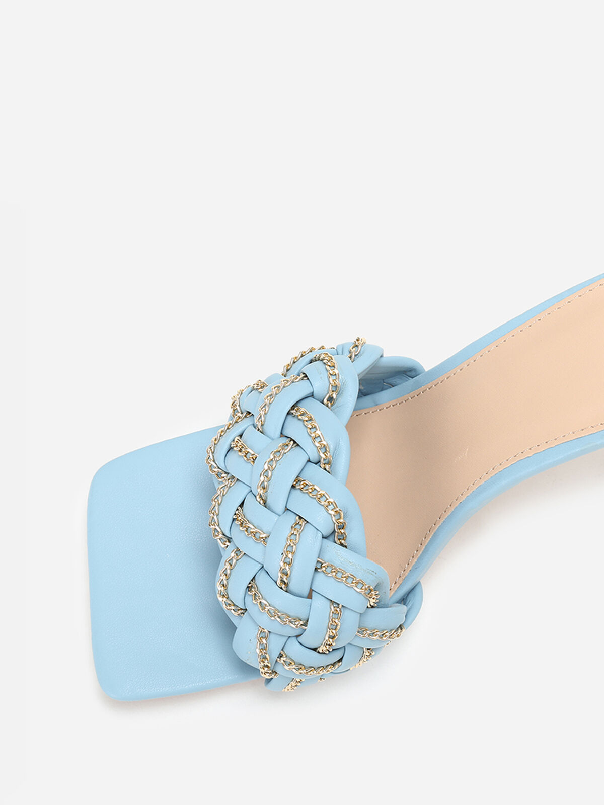Mules à bride tressée avec fins maillons- Bleu clair