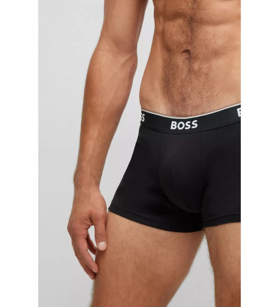 Pacote com 3 cuecas boxer BOSS: preta, cinza e branca.