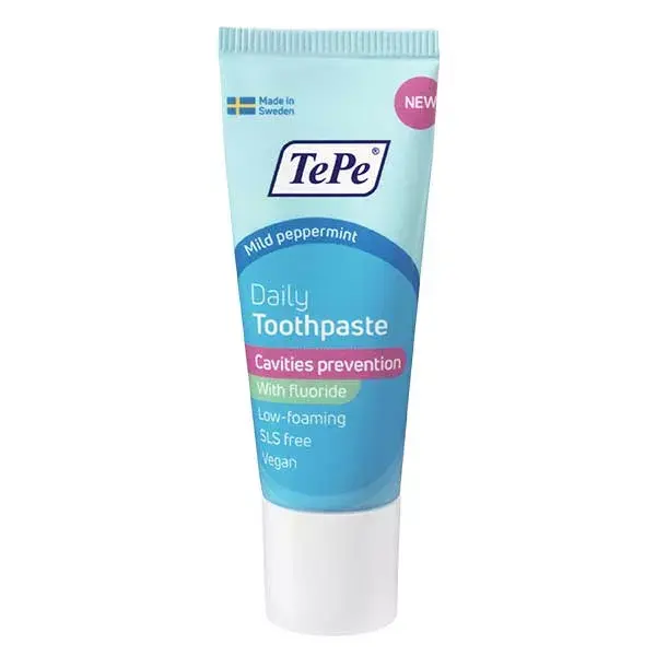 Pasta de dentes TePe tamanho viagem para uso diário