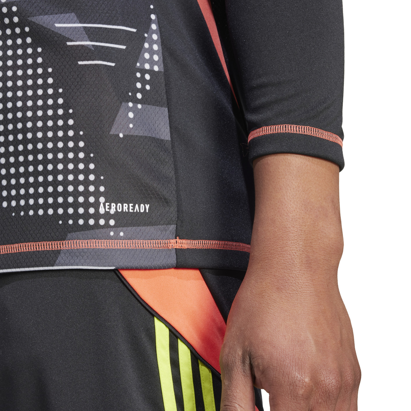 Adidas Tiro 24 Competition Keepersshirt Lange Mouwen Zwart Lichtgroen Rood