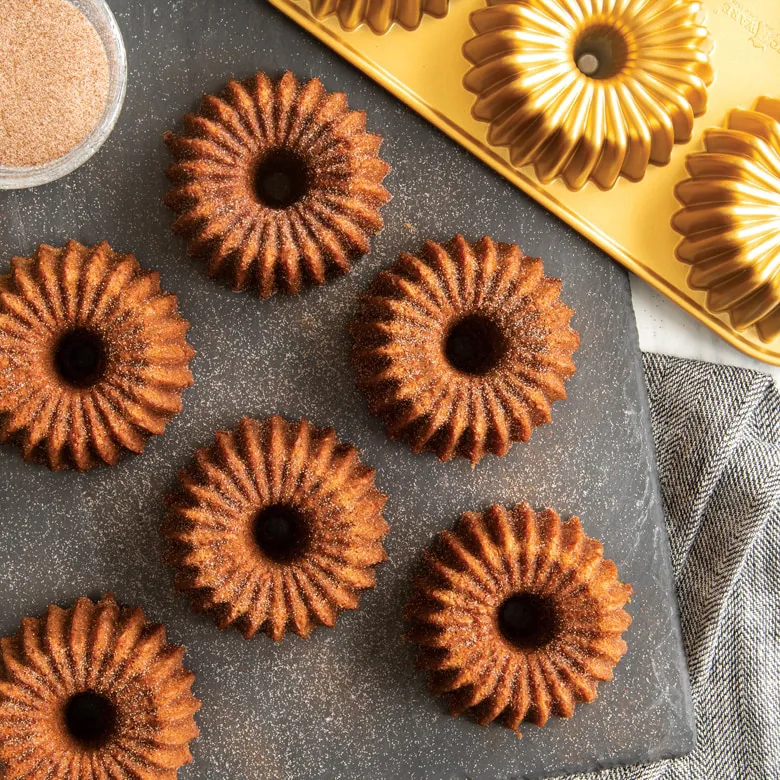 Nordic Ware Brilliance Bundlette Donutform