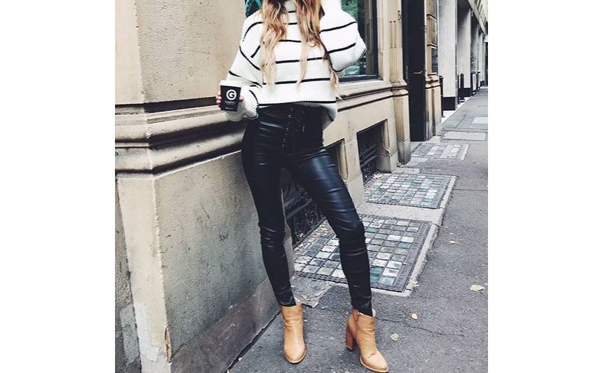 blossomgal - Kunstleren legging met vetersluiting
