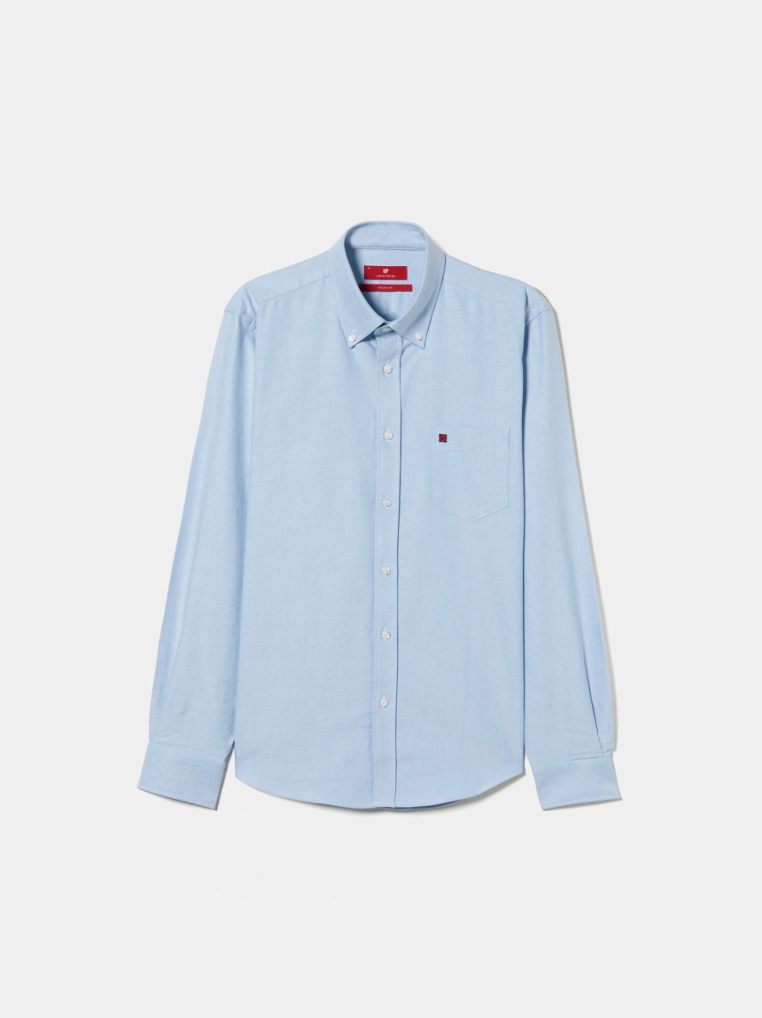 Camisa regular fit de algodão em cor lisa