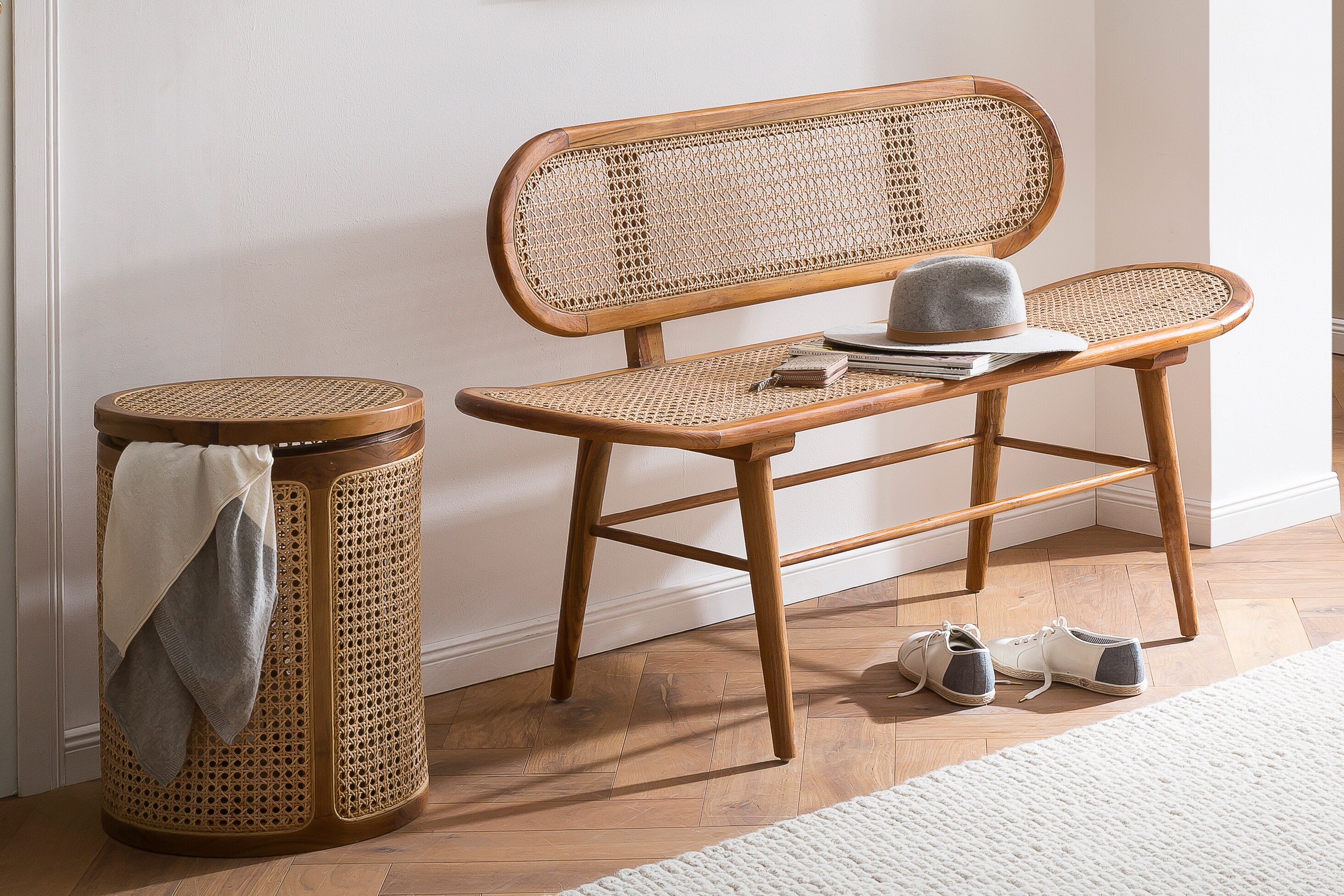 Sitzbank Rattan Teakholz Flurbank Dielenbank Esszimmer Bank Holzbank massiv