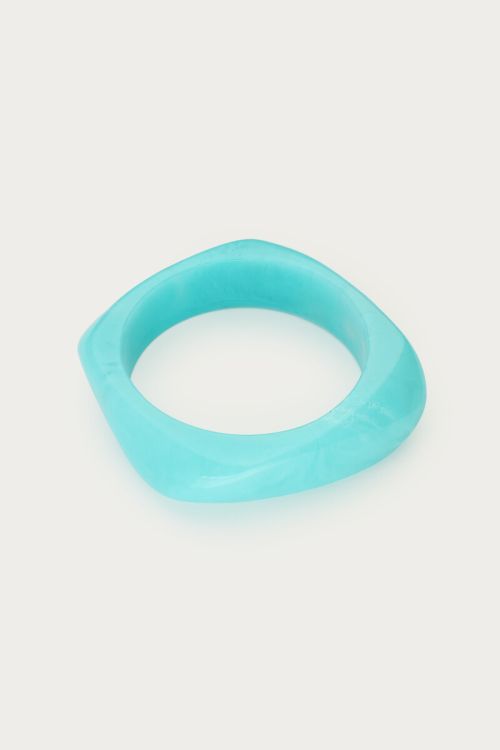Blauwe resin bangle