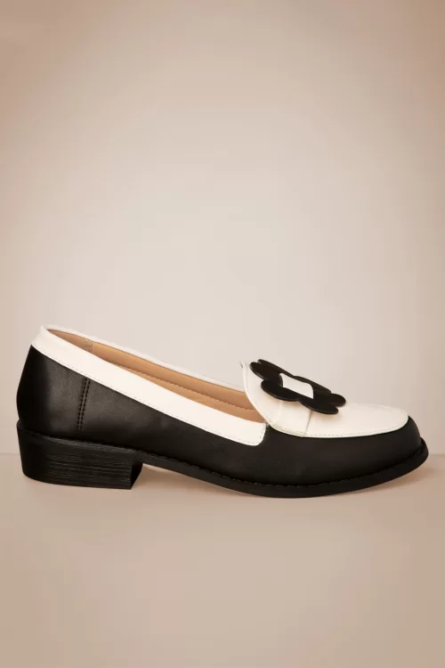 Banned Retro Evening primrose loafers in zwart en wit
