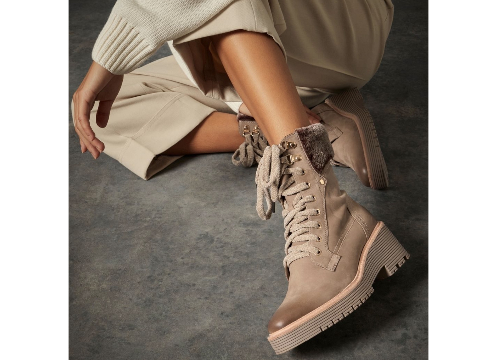 Marta 02 beige