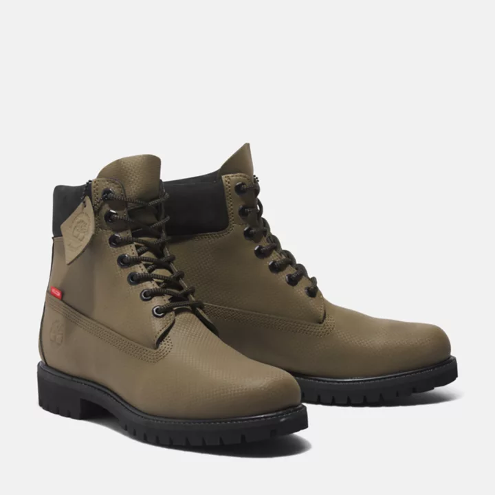 Bota Timberland Premium de 6 polegadas para homem na cor verde.