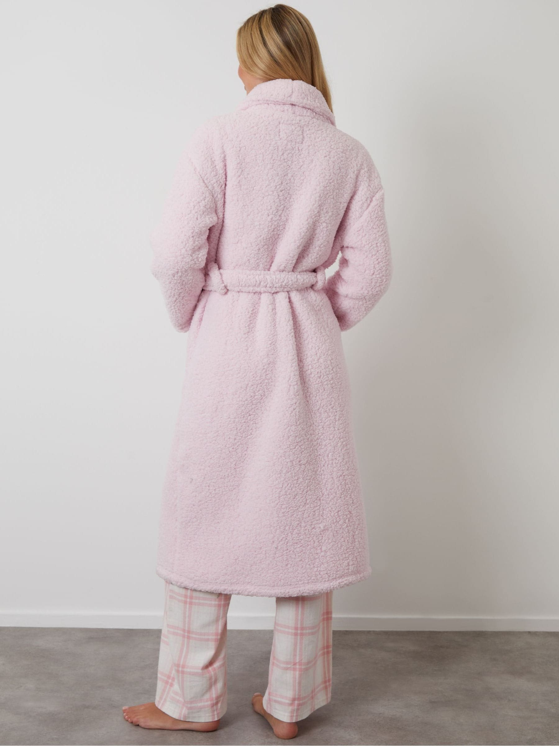 Roze - Threadbare Cosy Borg Dressing Gown