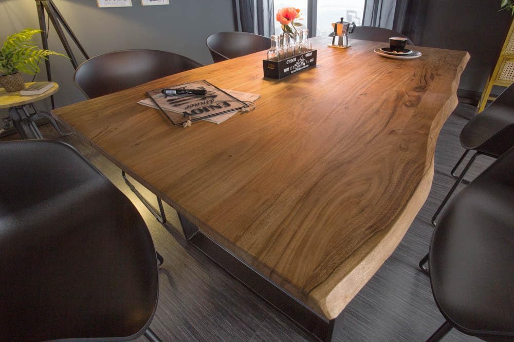 riess-ambiente.de Massivholz Esstisch Mammut 160cm Wild-Akazie Industrial Design 2,6cm Tischplatte