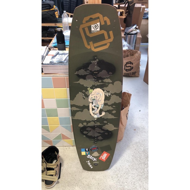Wakeboard Occasion Slingshot Solo 146cm  2018 - The Corner Shop