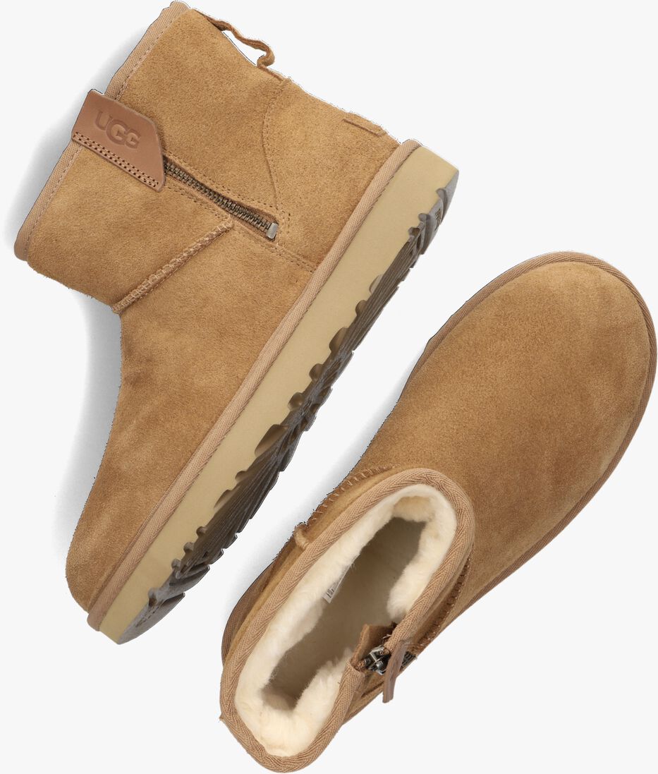 UGG camel ugg vachtlaarzen classic mini bailey zip