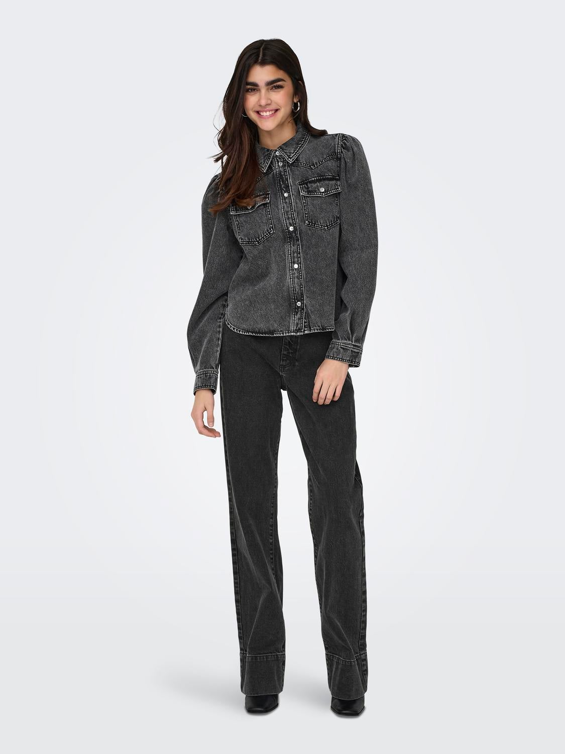 ONLCAMILLE Weiter Beinschnitt Jeans Washed Black
