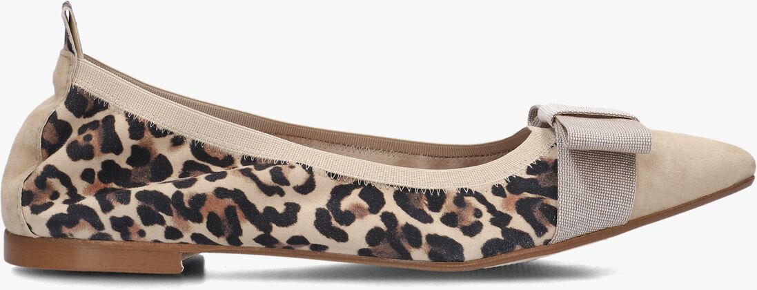 beige stefano lauran ballerina's ivonne