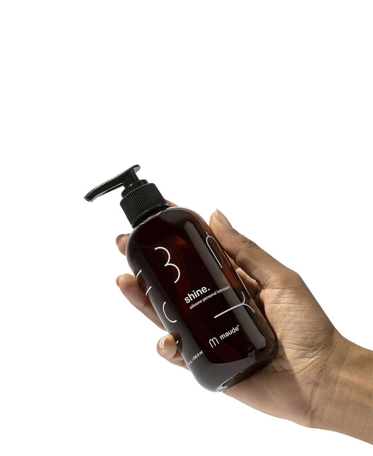 MAUDE Shine Silikonebaseret Glidecreme - 236 ML