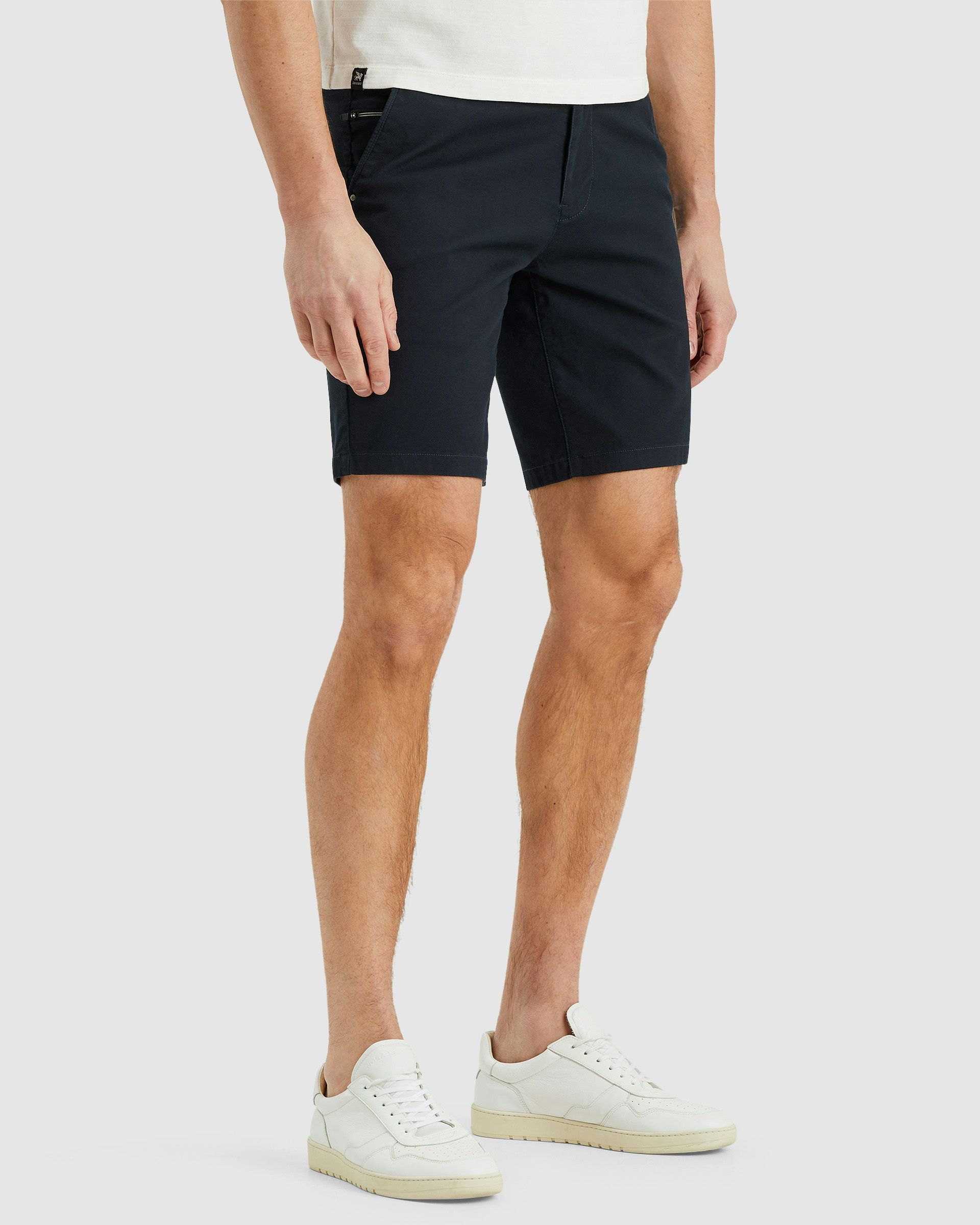 Vanguard V65 Short